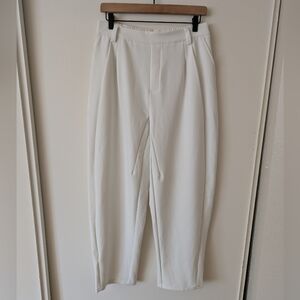Halara Womens Medium NWT White Athletic Pants Activewear Athleisure Sportswear